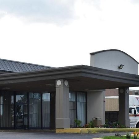 Days Inn Melrose Park/O'Hare South Чикаго Экстерьер фото