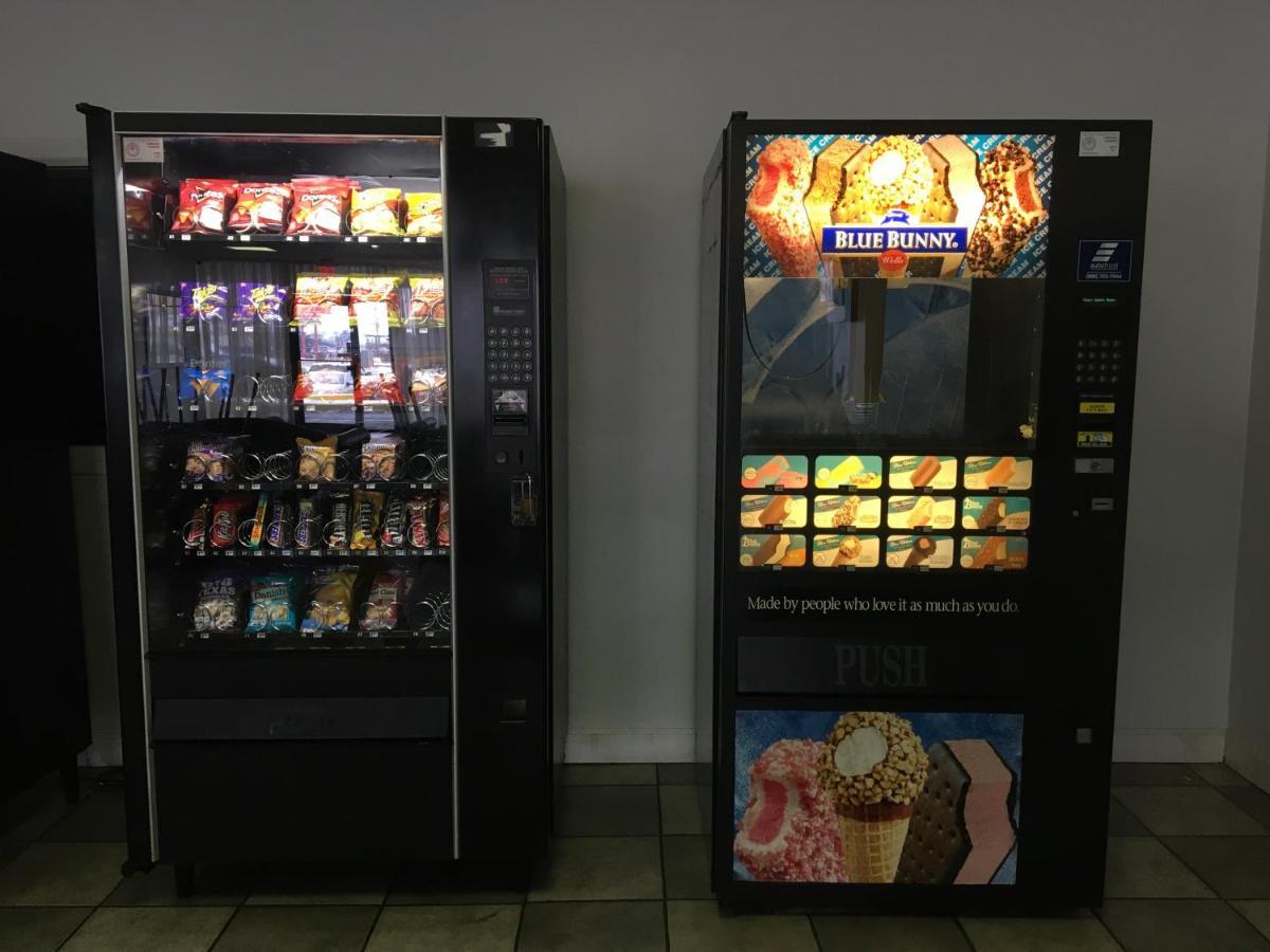 Days Inn Melrose Park/O'Hare South Чикаго Экстерьер фото